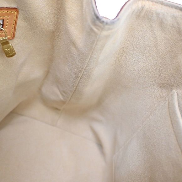 LOUIS VUITTON Hampstead Shoulder Bag - Picture 9 of 16